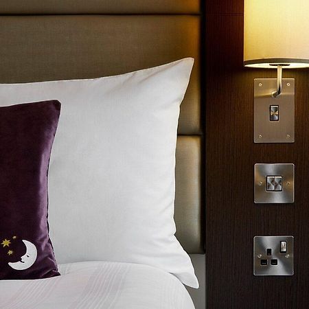 Premier Inn Jersey St Helier Saint Helier Ngoại thất bức ảnh