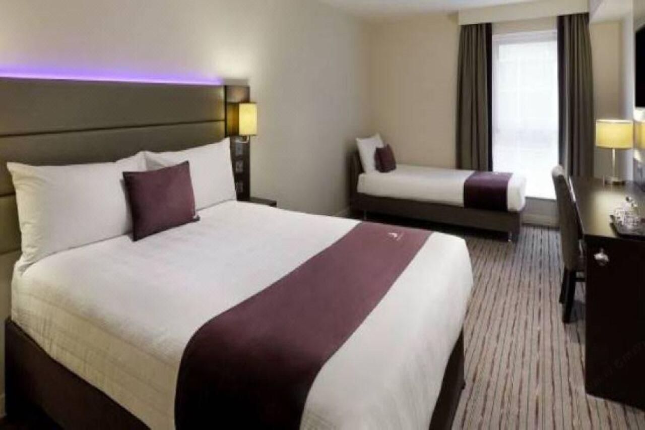 Premier Inn Jersey St Helier Saint Helier Ngoại thất bức ảnh